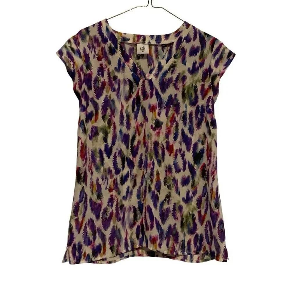 Cabi Feather Print Cap Sleeve V-Neck Blouse Top Purple Plume XS